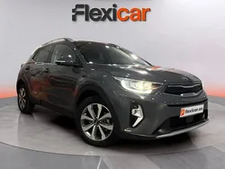 Gris Usado 2021 Kia Stonic SUV | 16.790 € (Precio justo)