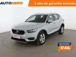 Blanco Usado 2020 Volvo XC40 Momentum SUV | 22.499 € (Precio justo)