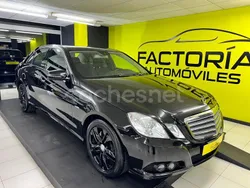 Negro Usado 2009 Mercedes E250 Avantgarde Berlina | 15.990 € (Caro)