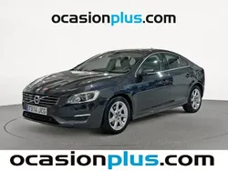 Gris Usado 2015 Volvo S60 Momentum Berlina | 16.600 €