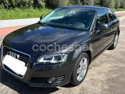 Negro Usado 2010 Audi A3 Ambiente Berlina | 6700 € (Precio justo)