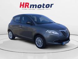 Gris Usado 2015 Lancia Ypsilon Utilitario | 7010 € (Precio justo)