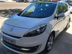 Blanco Usado 2012 Renault Grand Scénic III Dynamique Monovolumen | 6000 € (Buen precio)