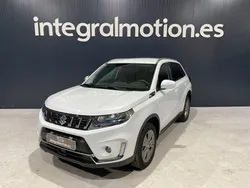 Blanco Usado 2022 Suzuki Vitara SUV | 19.790 € (Un poco caro)