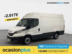 Blanco Usado 2023 Iveco Daily Berlina | 32.090 € (Precio justo)