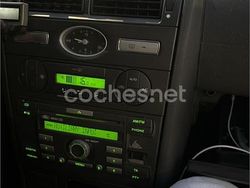 Negro Usado 2006 Ford Mondeo Ambiente Berlina | 2200 € (Buen precio)
