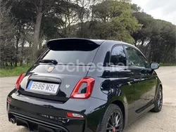 Negro Usado 2024 Abarth 695 Utilitario | 27.000 € (Precio justo)