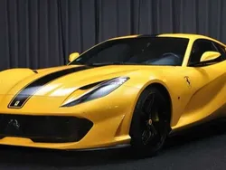 Amarillo Usado 2019 Ferrari 812 Coupe | 397.900 €