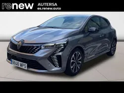 Gris Usado 2024 Renault Clio V Techno Berlina | 17.900 € (Precio justo)