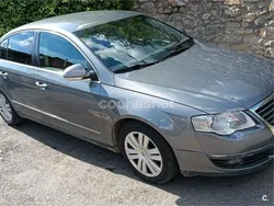 Gris / plata Usado 2006 VW Passat Highline Berlina | 4000 € (Precio justo)