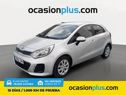 Gris plata Usado 2016 Kia Rio Utilitario | 10.300 € (Precio justo)
