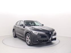 Negro Usado 2017 Alfa Romeo Stelvio Executive SUV | 19.490 € (Precio justo)