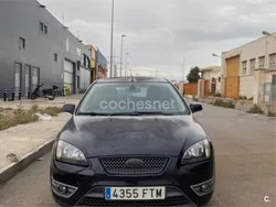 Negro Usado 2007 Ford Focus S Berlina | 2390 € (Buen precio)