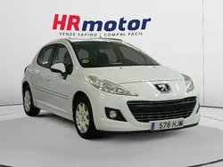 Blanco Usado 2012 Peugeot 207 Active Berlina | 7440 € (Precio justo)