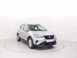 Gris / plata Usado 2025 Seat Arona Style SUV | 20.200 € (Un poco caro)