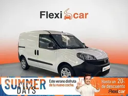 Blanco Usado 2022 Fiat Doblò Feel Monovolumen | 13.490 € (Precio justo)