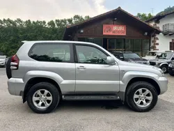 Plateado Usado 2005 Toyota Land Cruiser SUV | 25.999 € (Un poco caro)