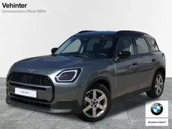 Verde Usado 2024 Mini One D Countryman Essential SUV | 38.590 € (Un poco caro)