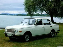 Blanco Usado 1982 Wartburg 353 Berlina | 100.000 €