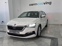 Blanco Usado 2020 Skoda Scala Active Utilitario | 12.975 € (Un poco caro)