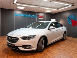 Blanco Usado 2017 Opel Insignia Excellence Berlina | 10.750 € (Un poco caro)