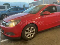 Rojo Usado 2008 Opel Astra GTC Enjoy Berlina | 7490 € (Caro)