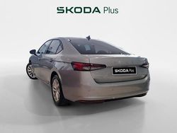 Gris plata Usado 2025 Skoda Superb Essence | 32.990 € (Precio justo)