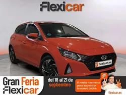 Rojo Usado 2021 Hyundai i20 Utilitario | 14.890 € (Un poco caro)
