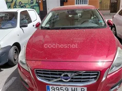 Granate Usado 2012 Volvo S60 Summum Berlina | 8900 € (Super precio)