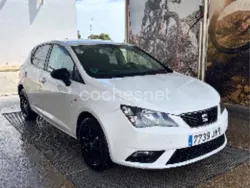 Blanco Usado 2017 Seat Ibiza Reference Berlina | 9490 € (Precio justo)