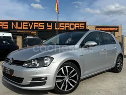 Gris / plata Usado 2014 VW Golf VII Edition Berlina | 13.990 € (Caro)