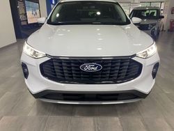 Verde Usado 2024 Ford Kuga Titanium SUV | 32.900 € (Un poco caro)