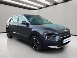 Blanco Usado 2024 Kia Niro SUV | 26.990 € (Un poco caro)