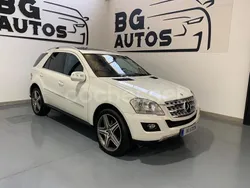 Blanco Usado 2008 Mercedes ML320 Edition 1 SUV | 11.999 € (Precio justo)