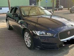 Azul Usado 2015 Jaguar XE Portfolio Berlina | 14.900 € (Precio justo)