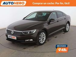 Gris Usado 2017 VW Passat Advance Berlina | 19.799 € (Precio justo)