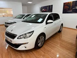 Blanco Usado 2017 Peugeot 308 Style Berlina | 8999 € (Precio justo)