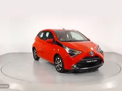 Rojo Usado 2021 Toyota Aygo X-play Utilitario | 14.900 € (Un poco caro)