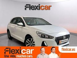 Blanco Usado 2017 Hyundai i30 Berlina | 11.290 € (Precio justo)