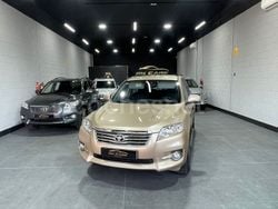 Amarillo Usado 2012 Toyota RAV4 Executive SUV | 12.090 € (Buen precio)