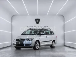 Gris / plata Usado 2009 Skoda Fabia Style Familiar | 5999 € (Precio justo)