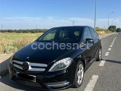 Negro Usado 2014 Mercedes B180 Monovolumen | 6500 € (Precio justo)