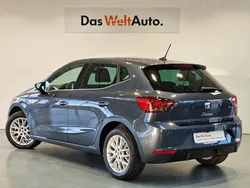 Gris Usado 2024 Seat Ibiza | 17.990 € (Precio justo)