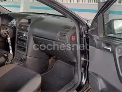 Negro Usado 2003 Opel Astra Edition Berlina | 2150 € (Precio justo)