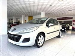Plateado Usado 2010 Peugeot 207 Utilitario | 4990 € (Precio justo)