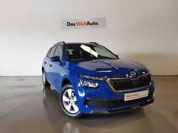 Azul Usado 2022 Skoda Kamiq Active SUV | 21.900 €