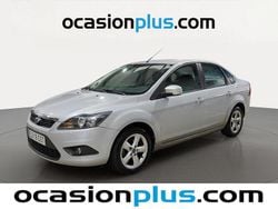 Gris plata Usado 2010 Ford Focus Trend Berlina | 4780 € (Precio justo)