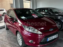 Violeta / lila Usado 2011 Ford Fiesta Titanium Utilitario | 5500 € (Un poco caro)