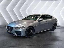 Gris Usado 2024 Jaguar XE R Berlina | 46.900 €