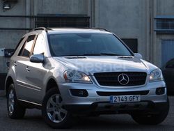 Gris / plata Usado 2005 Mercedes ML350 SUV | 9990 €